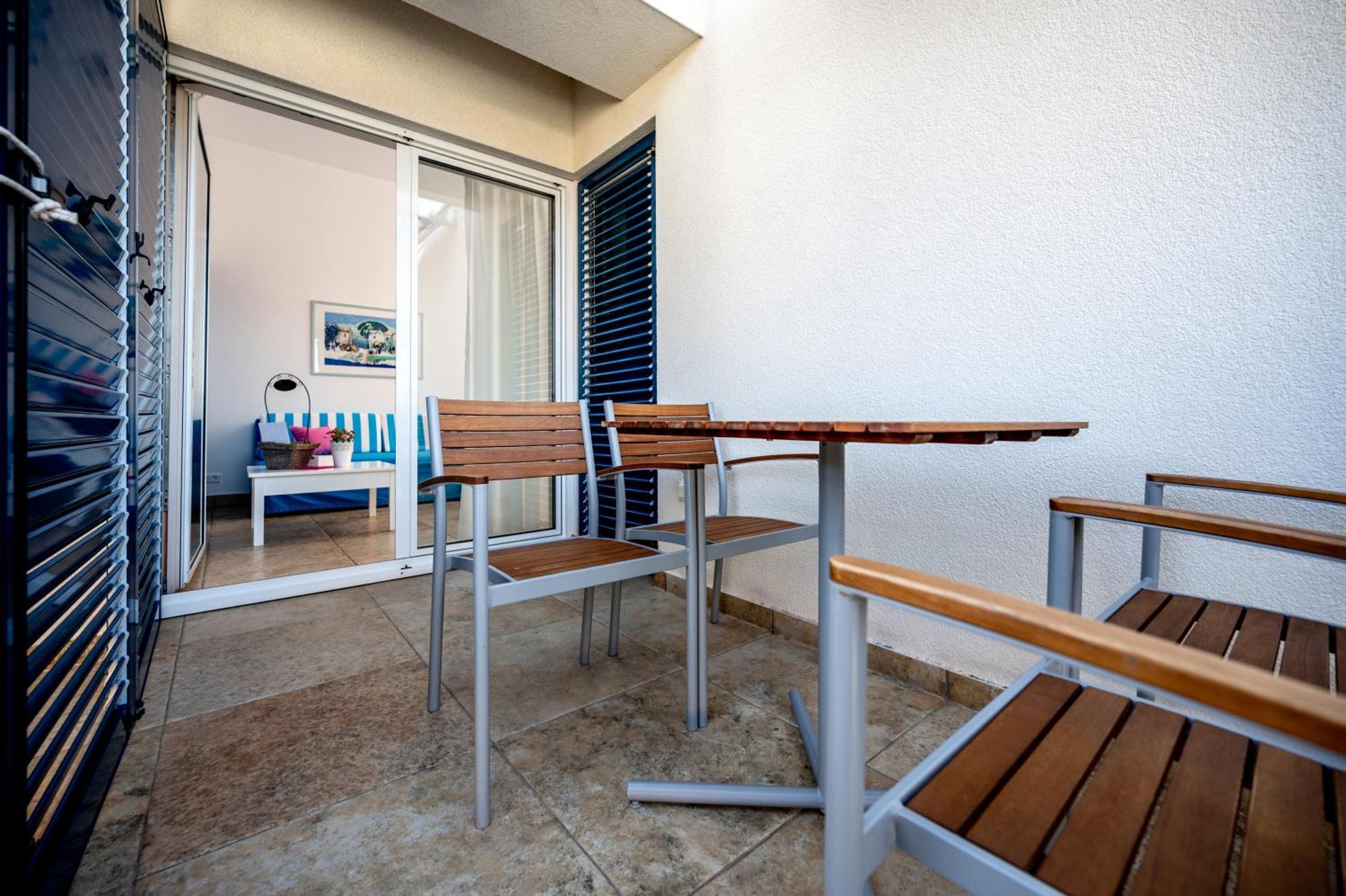 Adorami Apartments Baška Rum bild